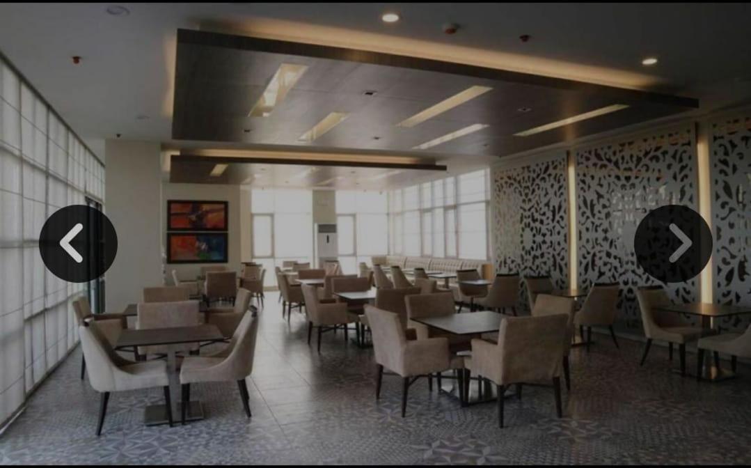 My Happy Place West Avenue Suites 케손시티 외부 사진